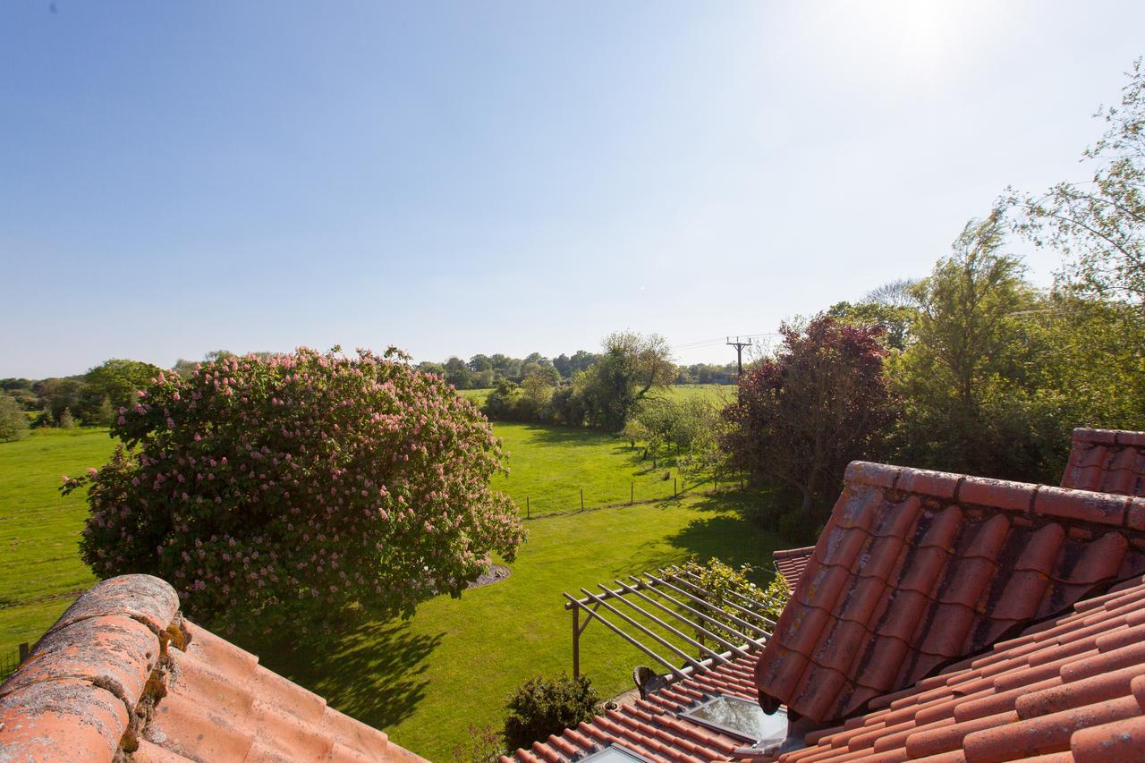 Wyvern Farm Garvestone Exterior photo
